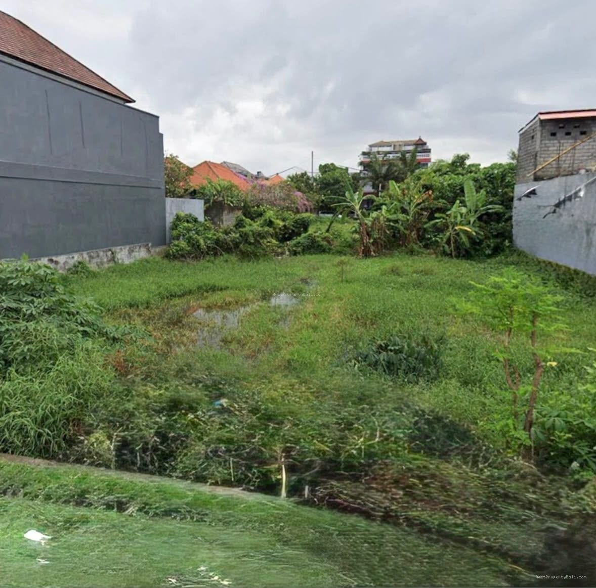 tanah tukad badung