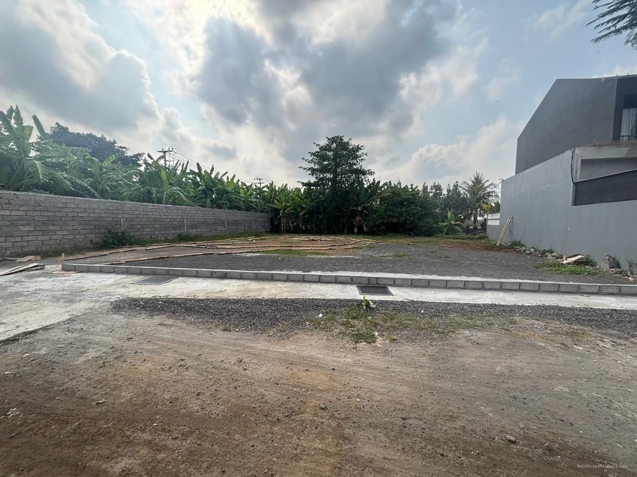 tanah pangkung tibah T