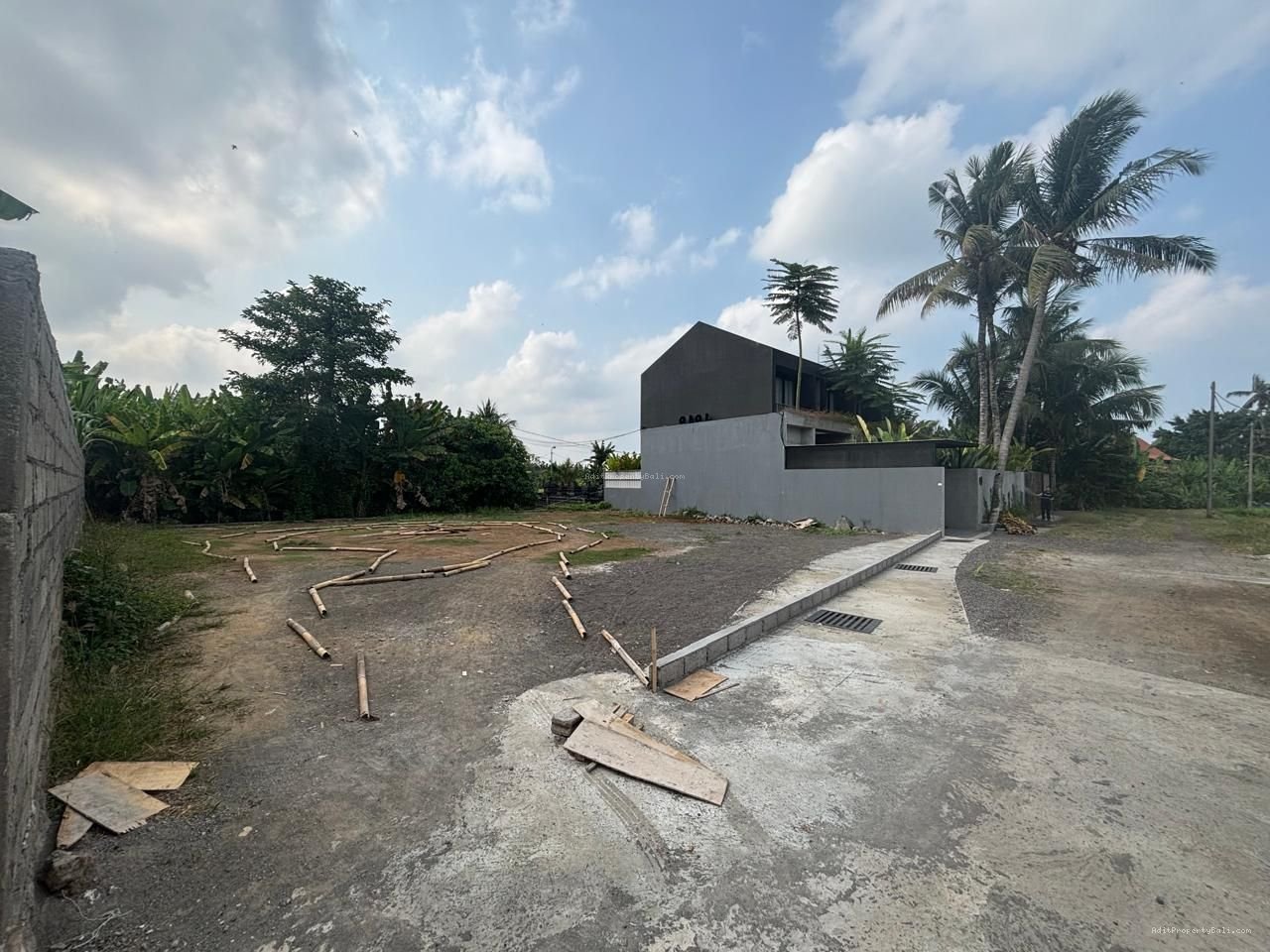 tanah pangkung tibah T