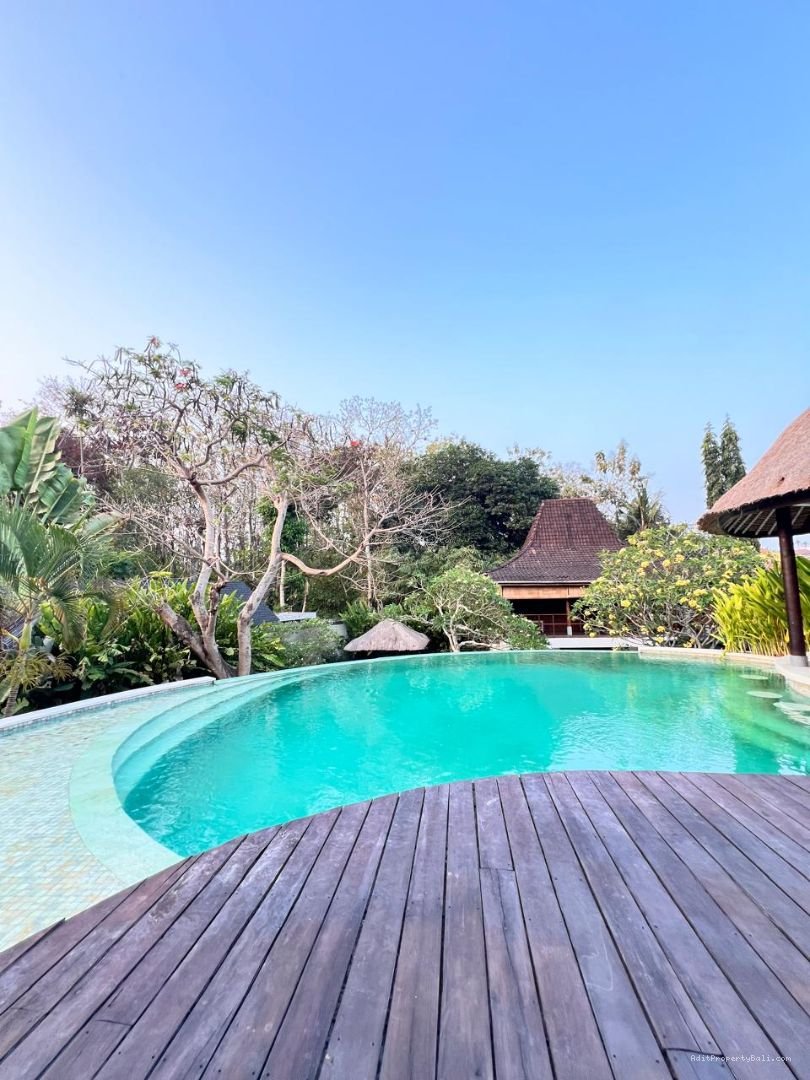 Villa tibubeneng pdn