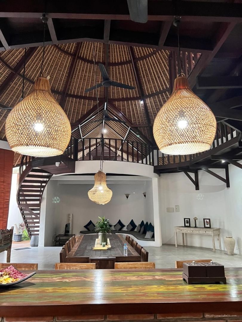Villa tibubeneng pdn