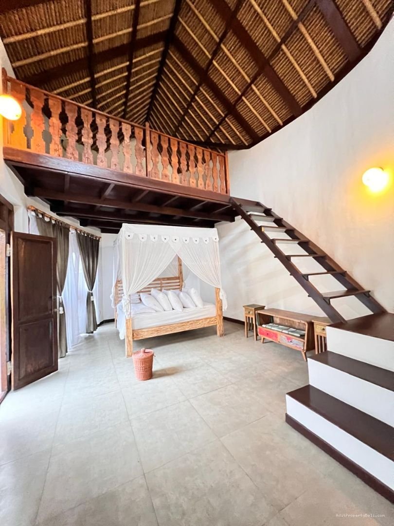 Villa tibubeneng pdn