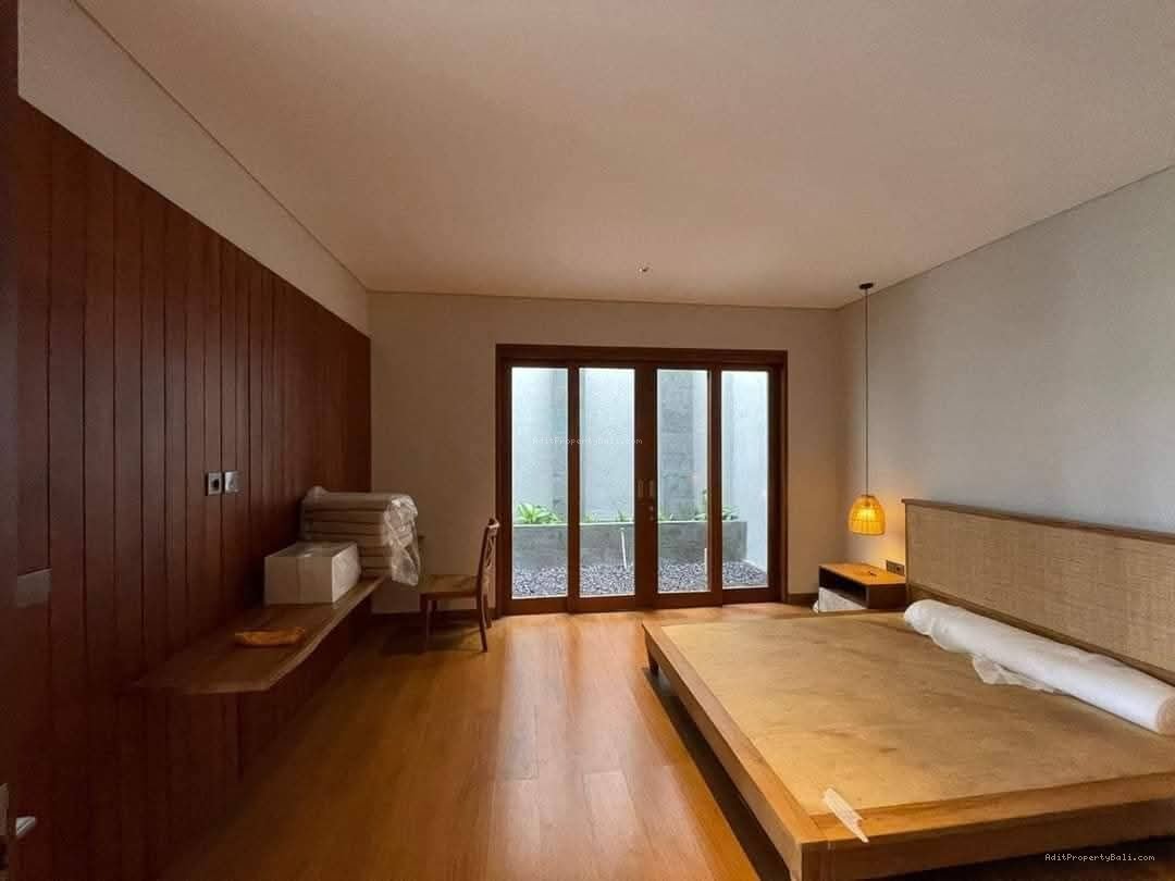 villa pererenan M