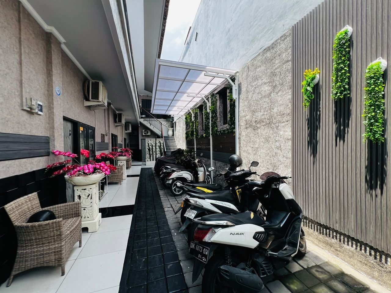 rumah kost glogor carik