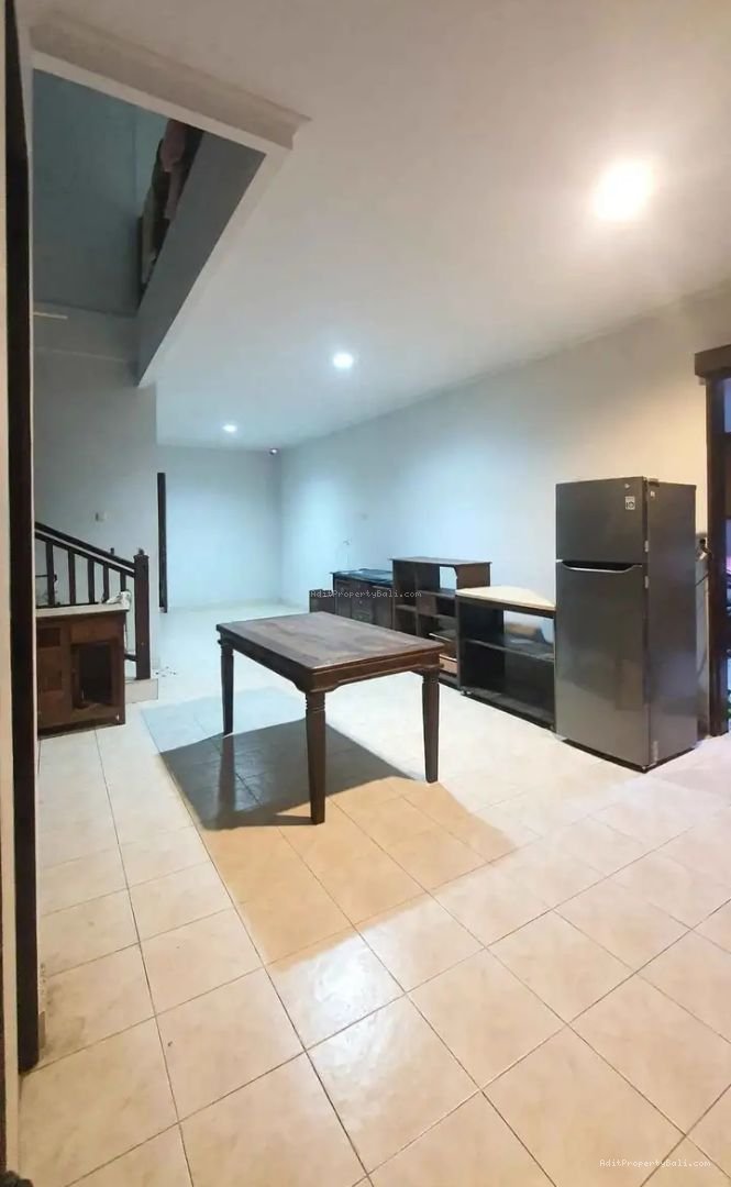 rumah lantai 2 bung tomo dps