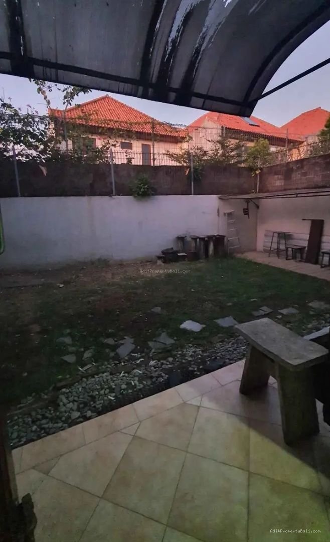 rumah lantai 2 bung tomo dps