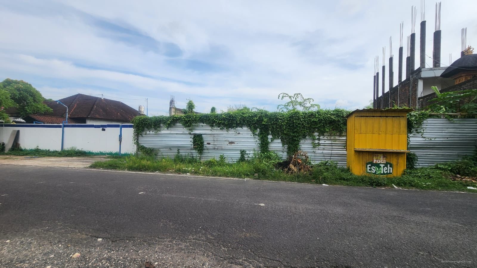 tanah bung tomo ubung
